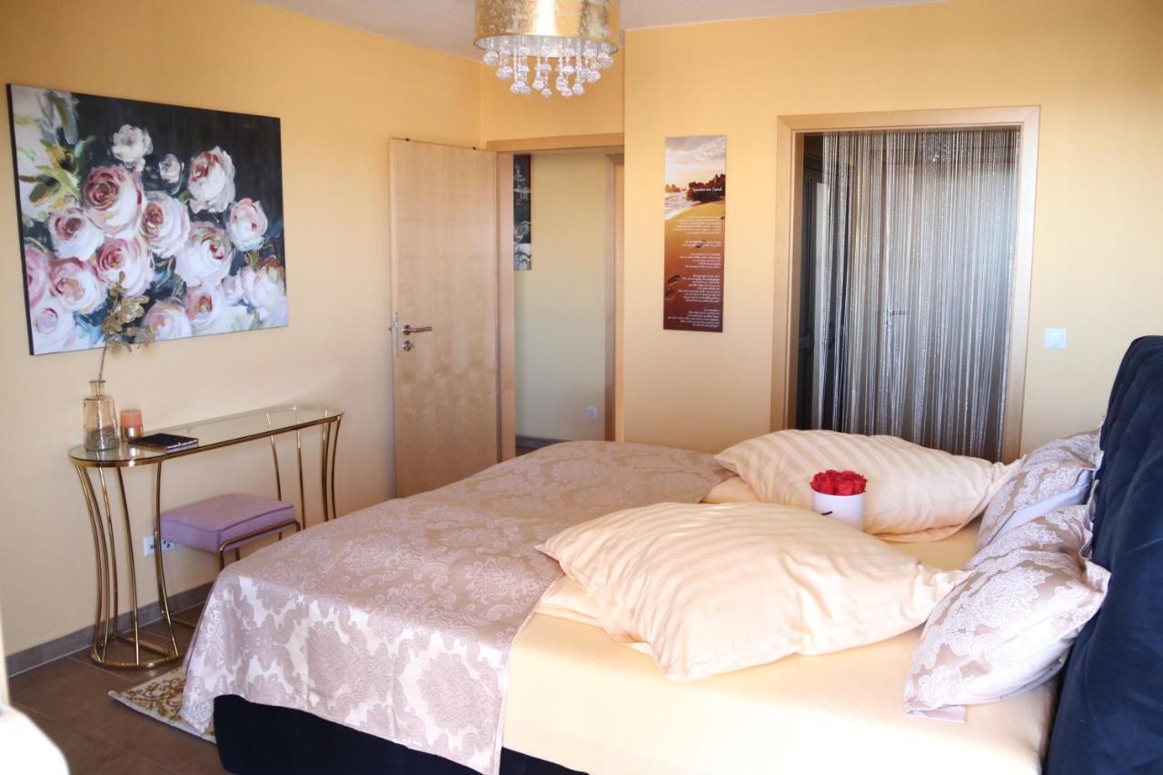 Fewo Golden Palace Ettenheim Esterno foto